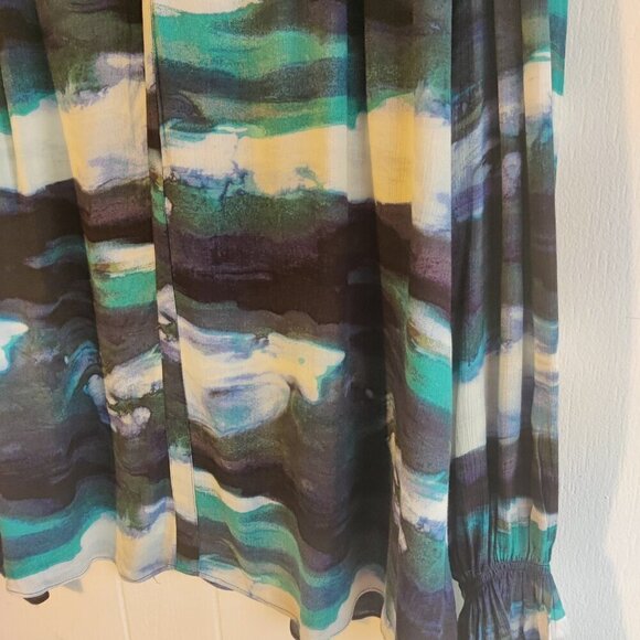 Simply Vera, Vera Wang Rayon Sheer Shirt. Abstract Ocean Blue Print. Button Up M - Picture 8 of 8